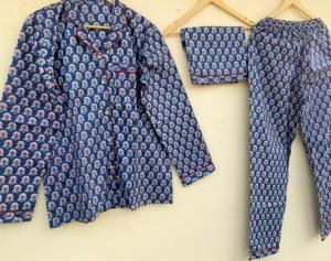 Pijama de algodón con estampado floral para mujer, ropa de dormir de moda india para primavera, verano, invierno, transpirable, elegante para la vida diaria - Product Image 1