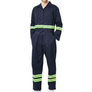 Combinaison de sécurité imperméable avec un design léger et durable Combinaison de sécurité haute visibilité avec bande réfléchissante - Product Image 5