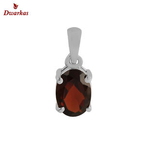 Manufacturer Custom Design 925 Sterling Silver Lab Grown Emerald Gemstone Pendant Necklace - Product Image 6