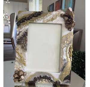 Top Quality Design <b>Resin</b> Photo Frame Picture Photo Frame Vintage Floating Photo Wall Decor <b>Resin</b> Frame - Product Image 1