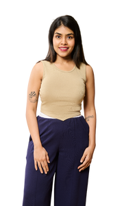 เสื้อครอปแขนกุดสีเบจแบบพรีเมี่ยมที่มีน้ำหนักเบามีสินค้าในฤดูร้อน - Product Image 4