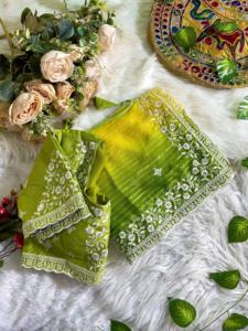 Sari de ropa nupcial de Nueva colección con bordado de piedra pesada y aspecto rico para la ceremonia de boda y la recepción - Product Image 6