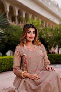 Conjunto de Kurti Largo para Mujer, Ropa Tradicional Étnica, Diseño de 2 Piezas, Precio de Mayorista del Fabricante - Product Image 3