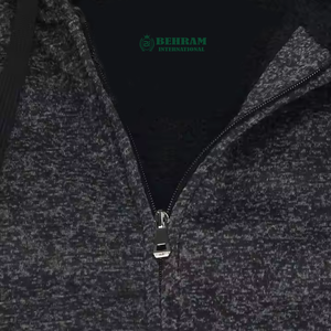Sweat à capuche unisexe personnalisé en molleton épais de coton lourd, sans cordon, avec fermeture éclair, effet vieilli et délavé à l'acide, coupe courte et respirant - Product Image 3