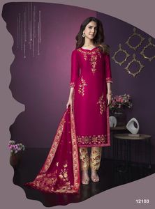 Dernière Tendance Nouvelle Arrivée Designer De Haute Qualité Fancy Silk Organza Daman Work Kurti Et Pantalon Avec Dupatta Au Prix De Gros - Product Image 4
