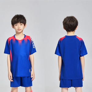 ชุดเสื้อฟุตบอลสำหรับเด็กชุดเสื้อฟุตบอลผ้าโพลีเอสเตอร์100% ตัดแบบทึบลายแบบอัตโนมัติโลโก้หน้าบริการ OEM - Product Image 2