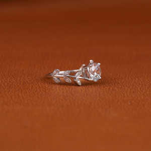 Anillo de propuesta de diseño Floral de moda para mujer, 14 quilates con oro sólido de corte redondo, anillo Unisex certificado IGI de diamante cultivado en laboratorio elegante - Product Image 5