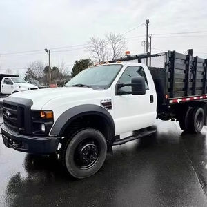 Camion tracteur diesel 6x4 robuste de haute performance, véhicule lourd pour la logistique industrielle et le transport de marchandises - Product Image 4