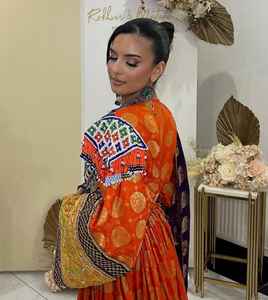 Robes pour femmes afghanes faites à la main traditionnelles brodées en velours afghan robe de fête et de mariage taille personnalisée à vendre - Product Image 4