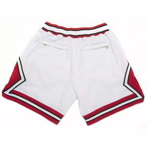 Pantalones cortos de baloncesto con diseño personalizado, shorts de malla de poliéster 100%, bordados cosidos, para correr - Product Image 2