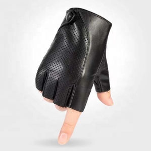 Gants en cuir à demi-doigts tendance, gants de conduite en cuir de qualité supérieure, gants de conduite en cuir de mouton - Product Image 2