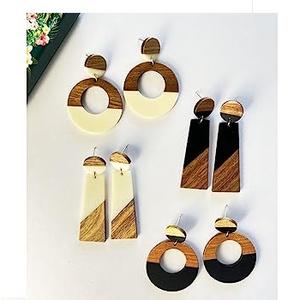 Boucles d'oreilles créoles en résine pour femmes personnalisées Nouveau design Boucles d'oreilles pendantes creuses géométriques en résine de bois Accessoires de mode - Product Image 1