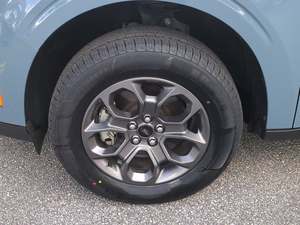 Ford Maverick XLT SuperCrew AWD 2023 - Product Image 4