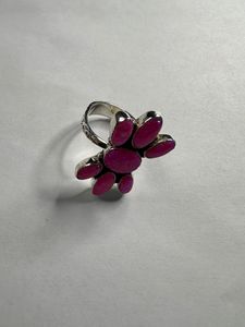 Hermoso anillo de plata de ley ajustable de ópalo de fuego rosa fuerte Vintage hecho a mano Ajuste de bisel de corte ovalado para fiestas de bodas Unisex - Product Image 3