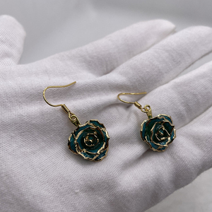 Collier pendentif en forme de fleur de rose en métal artisanal <span class=keywords><strong>populaire</strong></span> pour femmes, cadeau pour <span class=keywords><strong>la</strong></span> Saint-Valentin, Noël, pour petite amie - Product Image 3
