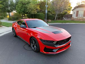 ใช้2024ม้าดำ Mustang ชุดซูเปอร์ชาร์จเจอร์เวที1สีแดงระยะการแข่งระยะทางต่ำ - Product Image 3