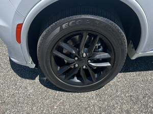 Dodge Durango GT Plus AWD 2022 d'occasion, incroyablement parfait, faible kilométrage, en stock, proposé à un prix fantastique - Product Image 3
