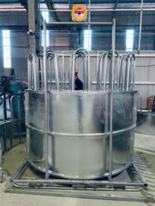 Durable Round <b>Hay</b> Bale <b>Feeder</b> Stand for Livestock Perfect for Sheep, Goats, and Horses - Product Image 6