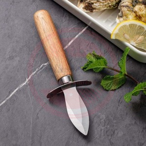 Couteau à huîtres de fruits de mer à manche en bois en acier inoxydable professionnel | Couteau à huîtres de qualité supérieure - Product Image 4