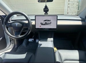 รถยนต์เทสลา รุ่น Y ลองเรนจ์ ขับเคลื่อนสี่ล้อ ปี 2024 มือสอง - Product Image 4