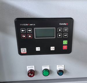 Générateur diesel portable Kubota 44556 sur remorque, ATS 220V 50/60Hz monophasé/triphasé, démarrage automatique, AVR, protection contre le manque d'huile pour les données - Product Image 6