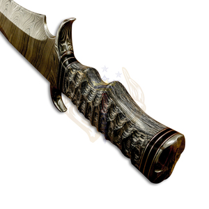 Cuchillo Bowie de Acero de Damasco Hecho a Mano - Cuchillo de Caza Profesional con Funda de Cuero, Empuñadura Ergonómica de Madera, Regalo Ideal - Product Image 4