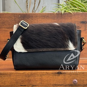 กระเป๋าสะพายคาดลำตัวใบเล็กหนังวัวสำหรับผู้หญิงกระเป๋าสะพายไหล่หนังแท้วินเทจคุณภาพสูงออกแบบได้ตามต้องการ - Product Image 1