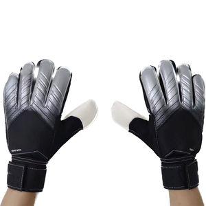 Gants de gardien de but de football professionnels de haute qualité en PVC noir et blanc, service OEM disponible - Product Image 2