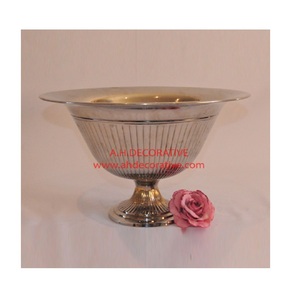 Urne à fleurs en aluminium pour la décoration de la maison, décoration intérieure et extérieure, urne à fleurs dorée pour Noël - Product Image 4