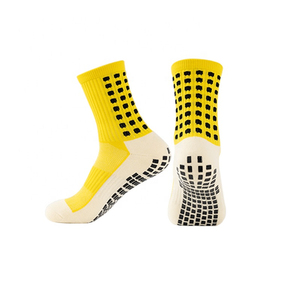 OEM Customized Solid Breathable Basketball Football <b>Socks</b> Casual Mid-Length Outdoor <b>Running</b> <b>Socks</b> Couples Knitted Technique - Product Image 1