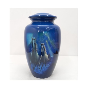 Urna de cremación de Metal de estilo americano personalizable Premium, latón hecho a mano para cenizas humanas adultas y exhibición conmemorativa - Product Image 1
