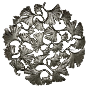 Bol rond en métal ajouré doré de bonne qualité avec un motif de feuille élégant pour la décoration et le service - Product Image 2