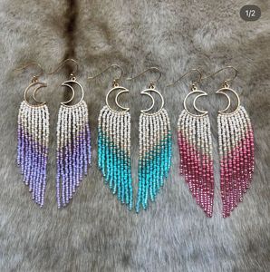 Mode de luxe Long gland perle de rocaille boucles d'oreilles pour les femmes nouveauté accessoire de mariage à la mode par HF Crafts - Product Image 5