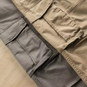 Pantalon cargo léger de qualité supérieure pour hommes, look décontracté élégant avec service OEM de couleur unie à la mode disponible, tissu en coton - Product Image 2