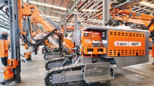 Plataforma de Perforación de Superficie DTH ZGYX452 de Bajo Mantenimiento, Motor con Compresor de Aire Integrado, Accionamiento Diésel, Profundidad Máxima de Perforación de 21 m, para Minería - Product Image 5