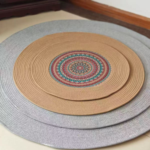 Falda para árbol de Navidad, tamaño grande, diseño redondo, tela suave y acogedora para cubrir la base del árbol de Navidad, decoración festiva para el hogar en interiores - Product Image 4