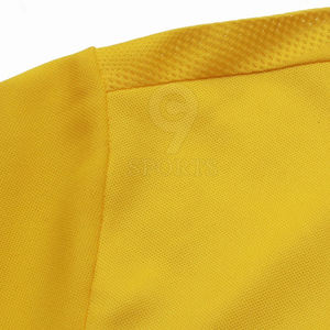Conjunto de uniforme de fútbol para hombre con Jersey y pantalones cortos personalizados para partidos de equipo y entrenamiento - Product Image 4