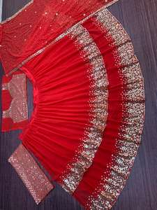 CRÉATEUR DE MARIAGE GEORGETTE TRAVAIL LOURD LEHENGAS AVEC DUPATTA - Product Image 6