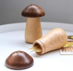 Boîte à cure-dents en bois naturel polie à la main, écologique et élégante, pour accessoires de table à manger - Product Image 6