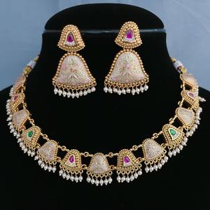 Collier en plaqué or avec boucles d'oreilles pour mariage pour femmes Designer de qualité supérieure en exclusivité polonaise antique avec aspect pierre - Product Image 1