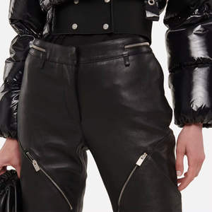 Pantalon en cuir d'hiver pour femmes avec devant plat, finition douce, coupe confortable, imperméable et respirant pour un usage quotidien décontracté - Product Image 5