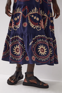 Vestido largo bohemio bordado para mujer, vestido de verano de algodón sin mangas con patrones florales étnicos - Product Image 6