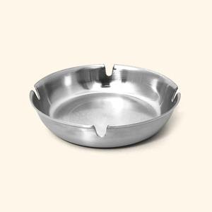 Classic <b>Portable</b> Round Stainless Steel <b>Ashtray</b> Metal <b>Ashtray</b> Windproof Cigarette Ash Holder For Home & Outdoor Use - Product Image 3