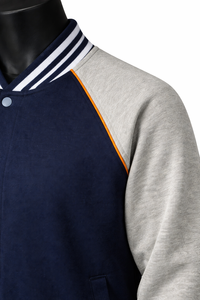 เสื้อแจ็คเก็ตวาร์ซิตี้แบบแร็กแลนสั่งทำพิเศษ สีกรมท่าด้านนอก สีเทาด้านใน ติดกระดุมแป๊ก  แบบ Letterman รับผลิต OEM แบรนด์ส่วนตัว ขายส่งจากโรงงาน - Product Image 3