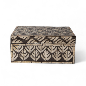 Caja Decorativa Artesanal de Nácar con Incrustaciones de Concha, Organizador de Joyas para Interiores de Alta Gama - Product Image 1