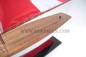 Gia Nhien Fabricant Approuvé Conception Personnalisée quantité minimale de commande Basse Pond YACHT Maquette Artisanale en Bois Bateau à Voile en Bois - Product Image 6