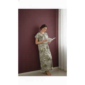 Camisón Largo Estampado Cómodo para Mujer, Marca Alpine, Tejido de Sarga, Mangas Cortas, Bolsillos Laterales, Talla XL, Ropa de Dormir - Product Image 1