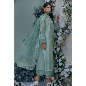 Chemise élégante en mousseline de soie écologique Serene Sage avec col mandarin et dupatta pour le printemps/été - Product Image 3