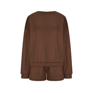 ชุดออกกำลังกายผู้หญิง เสื้อแขนยาวผ้าฝ้าย ชุดเซ็ต 2 ชิ้น เสื้อสเวตเตอร์และกางเกงขาสั้น สำหรับผู้หญิง ปี 2026 - Product Image 3