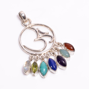 Vente en gros de pendentif classique à 7 chakras en argent sterling 925 avec pierres précieuses mélangées, accessoire de bijoux à la mode pour les cadeaux de fête - Product Image 1